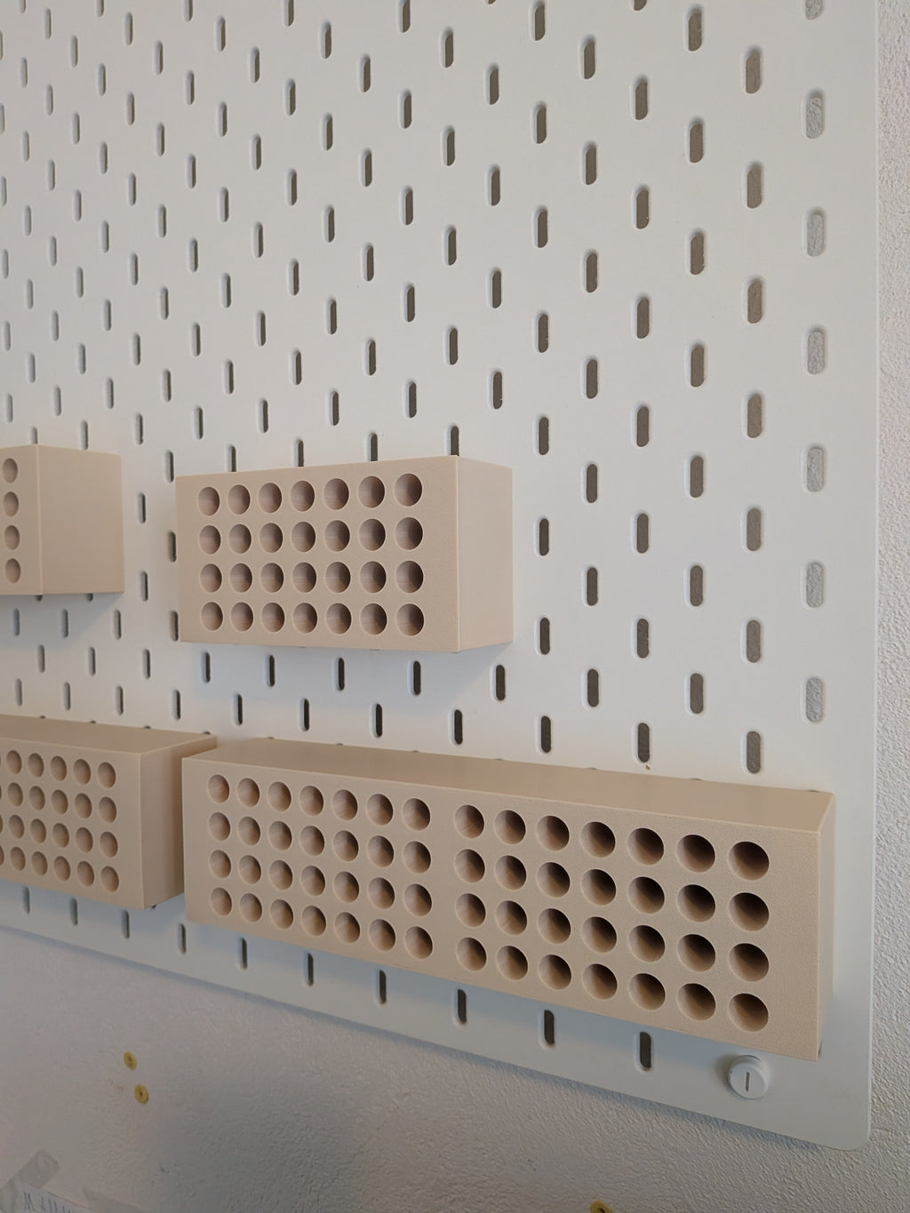 Rangement Feutres Compatible IKEA SKÅDIS – Support 28 ou 56 Feutres