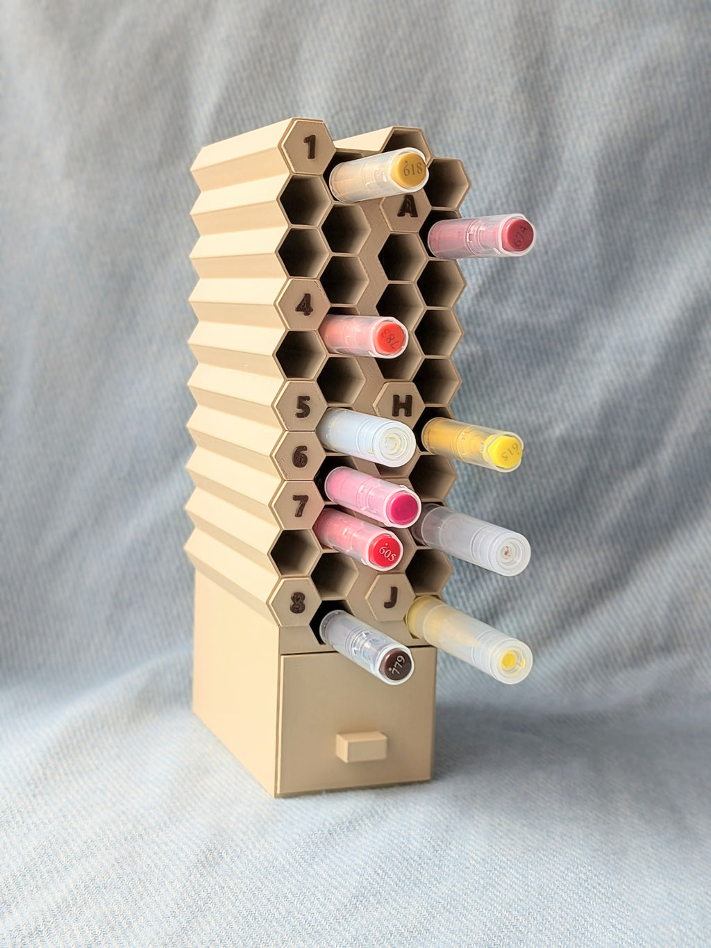 Organisateur Colo’Mystères – Rangement vertical pour feutres