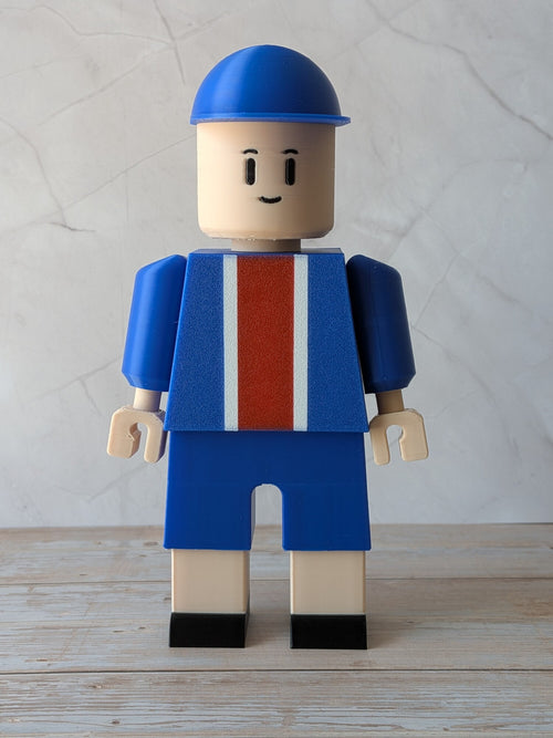 Figurine football personnalisée bleu rouge et blanc de 16 cm vue de face