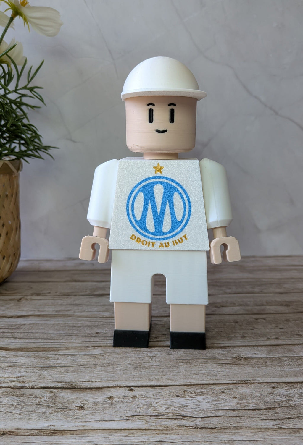 Figurine inspirée de l'Olympique de Marseille 16 cm vue de face