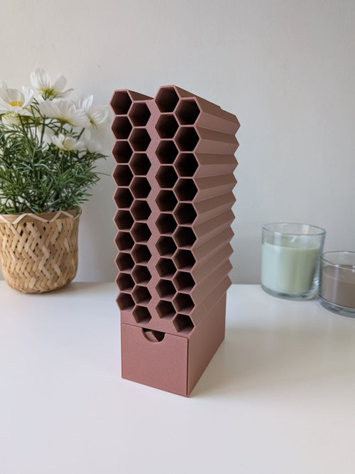 Rangement vertical Colo’Mystères pour 20 feutres avec tiroir intégré